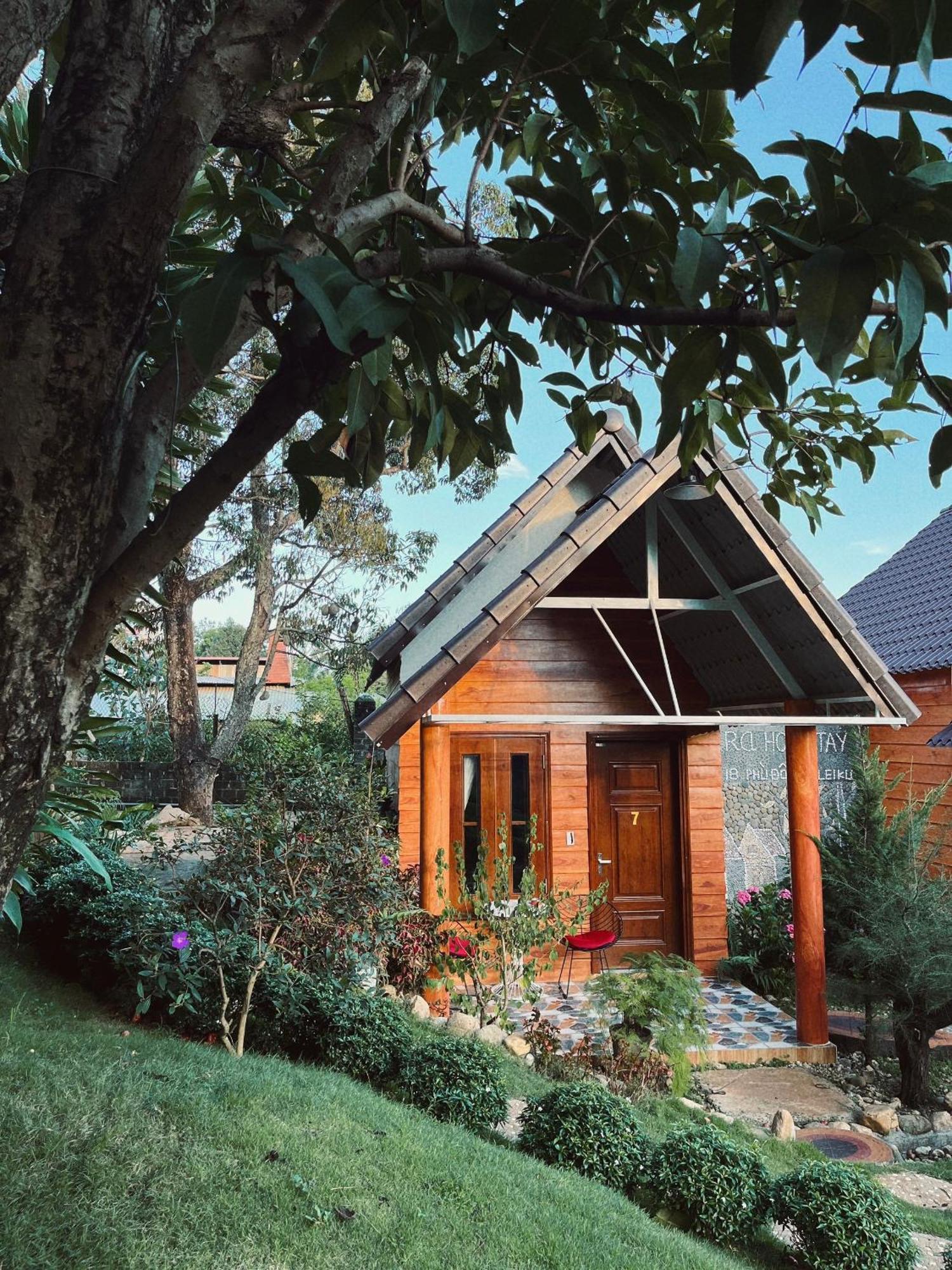 Sora Homestay Pleiku Luaran gambar